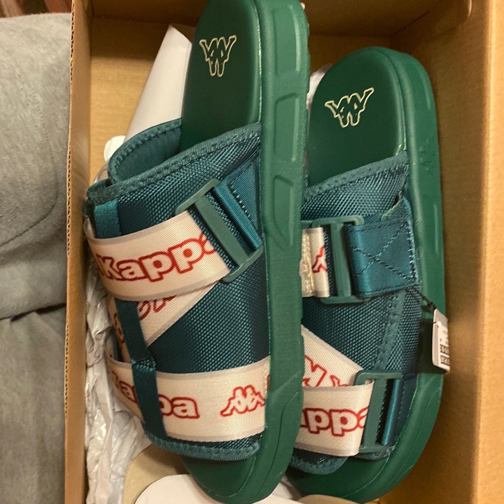 Kappa slides green